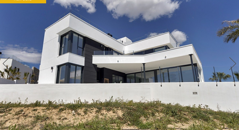 Modern luxury villa newly built with sea views in Les Bassetes Calpe